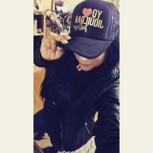 Meet your Posher, Martha